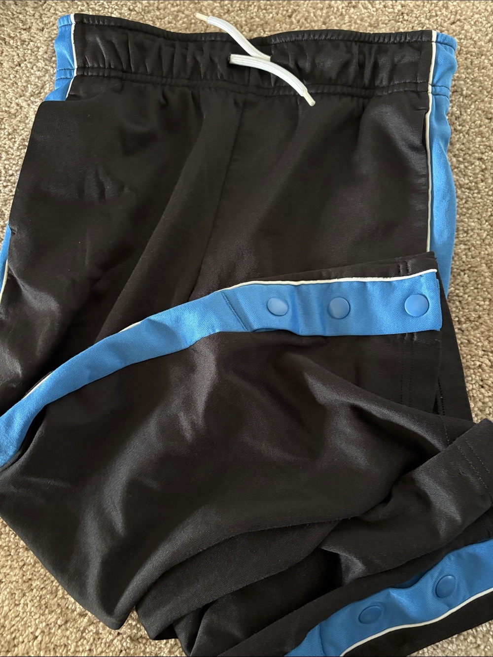 Old Navy Active button on legs sweat pants